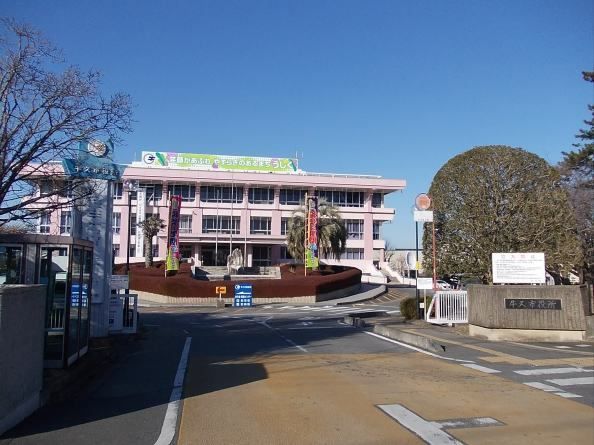 役所　牛久市役所（役所）まで220m
