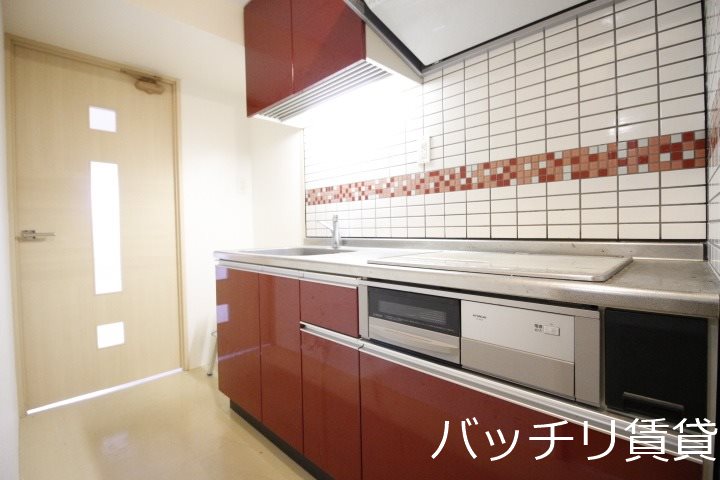 キッチン　画像は別号室イメージの為、現況を優先いたします。