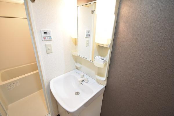 洗面設備　※同物件別室※