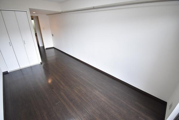 居室・リビング　※同物件別室※