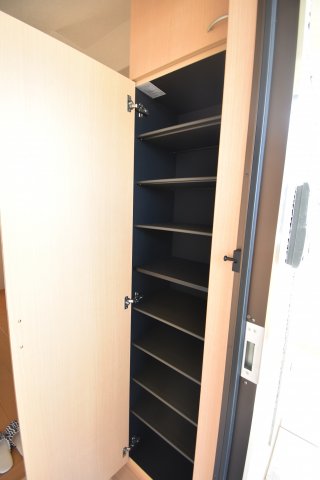 その他　ローレルコートIII