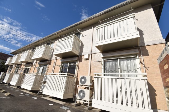 建物外観　ローレルコートIII