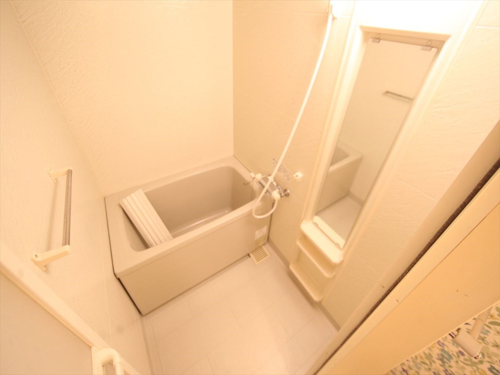 バス・シャワールーム　バスルーム（お風呂トイレ別）