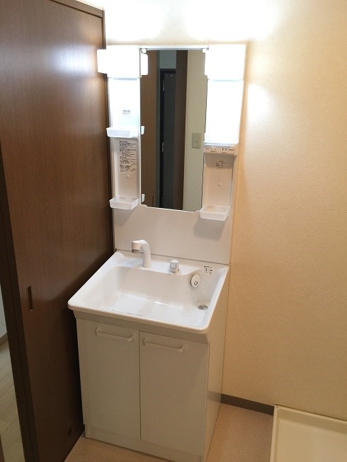 洗面設備　広い洗面スペース