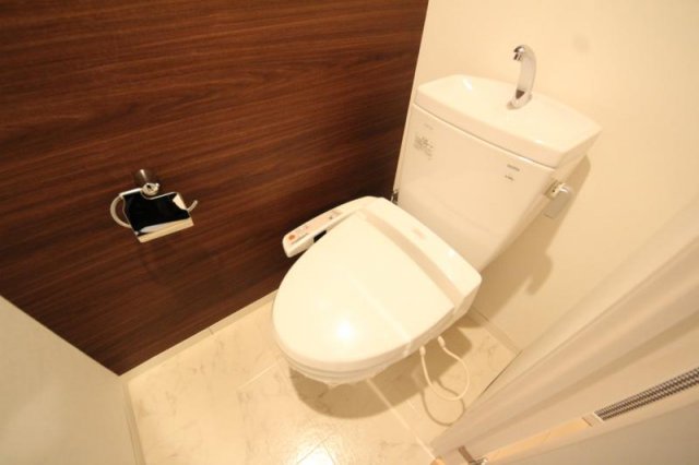 トイレ　ゆったりとした空間のトイレです