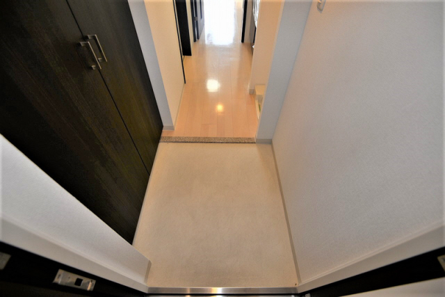 玄関　シンプルで使いやすい玄関です