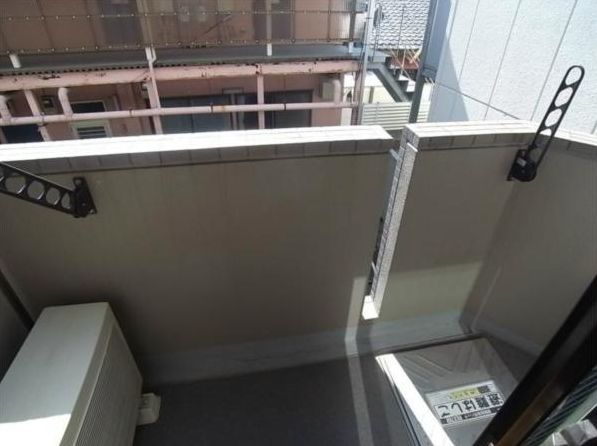 バルコニー　洗濯物もしっかり干せます☆（同一仕様写真）