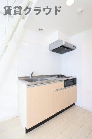 キッチン　嬉しいガスコンロ2口付きのシステムキッチンです！