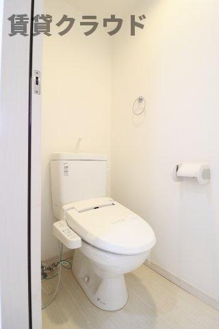 トイレ　マストアイテム！温水洗浄便座♪