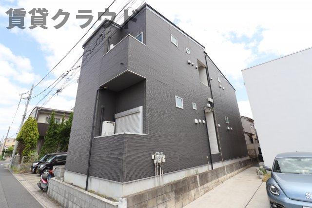 建物外観　おしゃれな外観がお出迎え♪