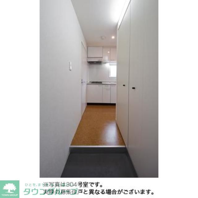 玄関　※写真は同タイプ住戸です。