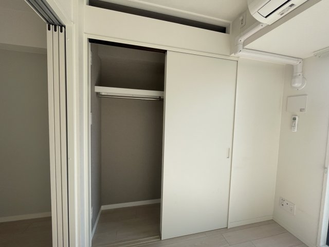 収納　同物件別号室のものです。