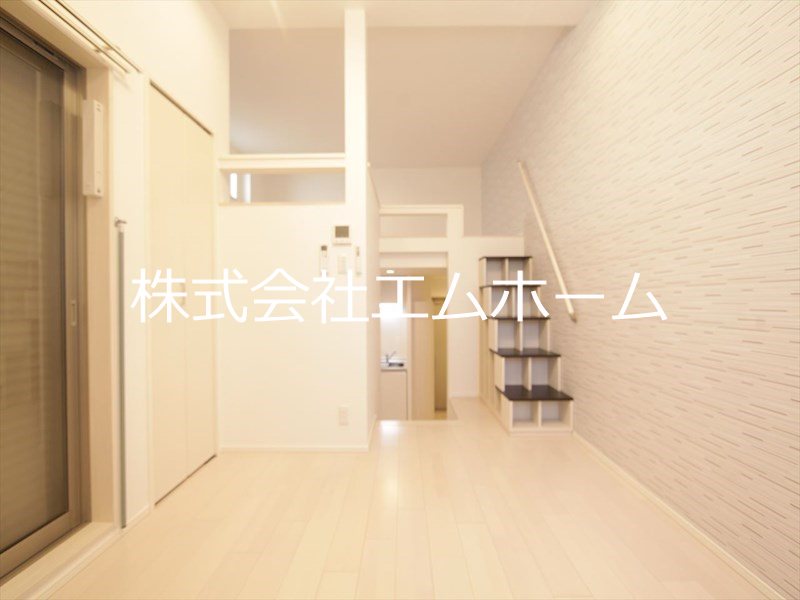 その他　洋室6帖　上段階段式ロフト5.8帖（収納寝室使用可）同型写真