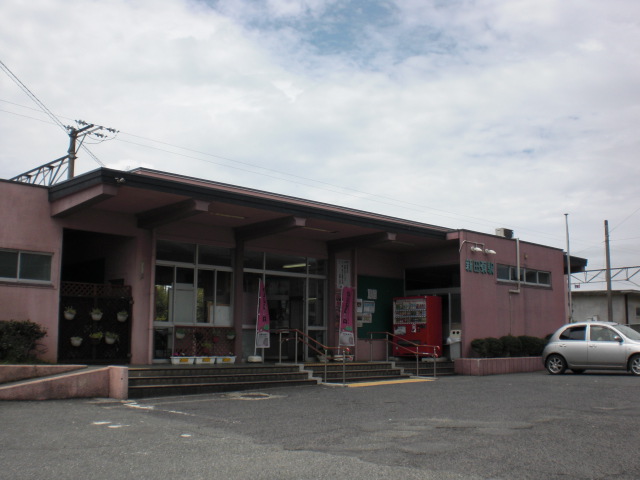 その他　新田原駅（ＪＲ　日豊本線）（その他）まで2329m
