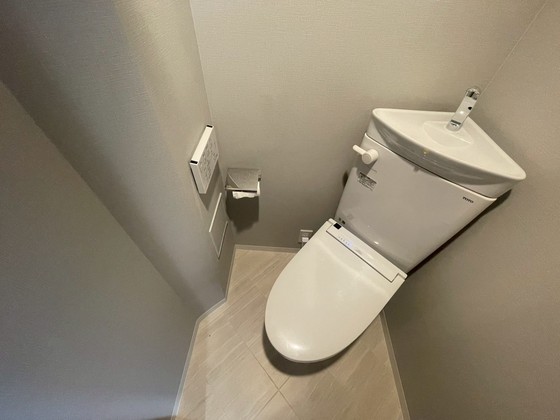 トイレ　※別部屋の写真です