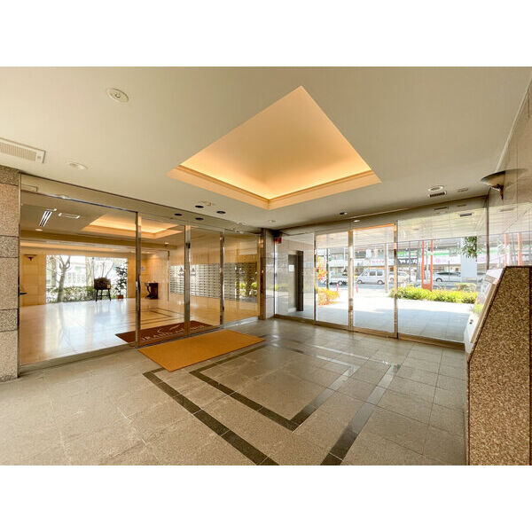 ロビー