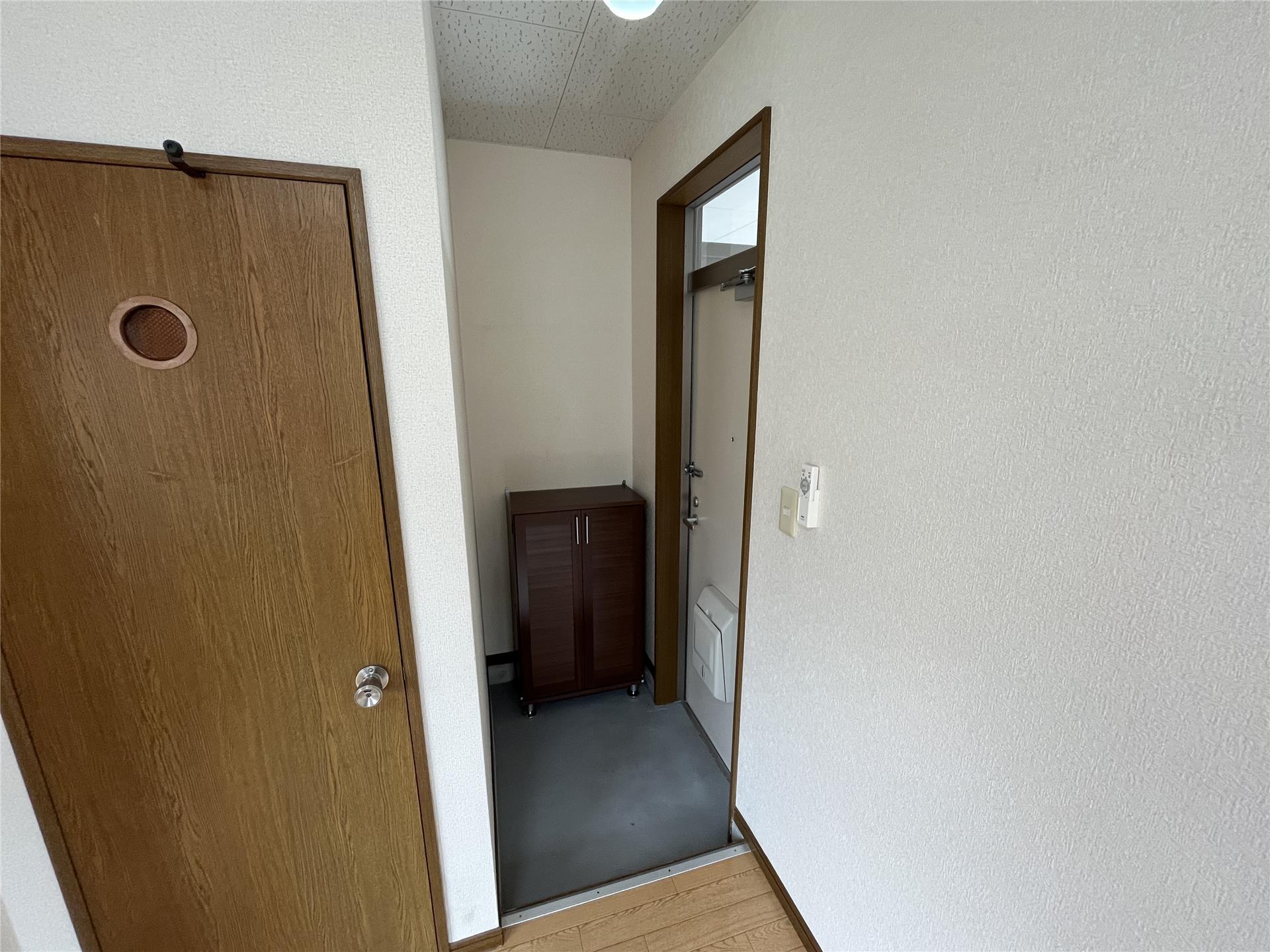 玄関　玄関