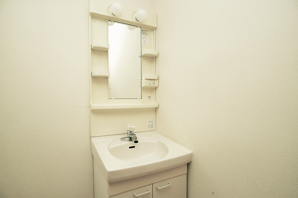 洗面設備　※別のお部屋の写真です※