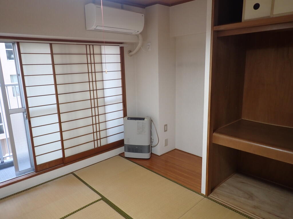 コープ野村万代の内装写真
