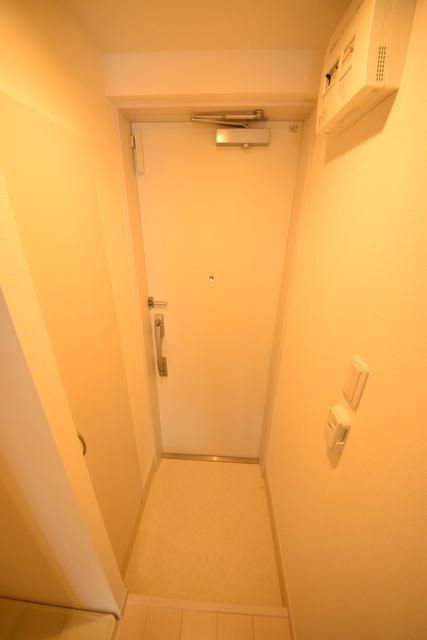 玄関　収納付き玄関です