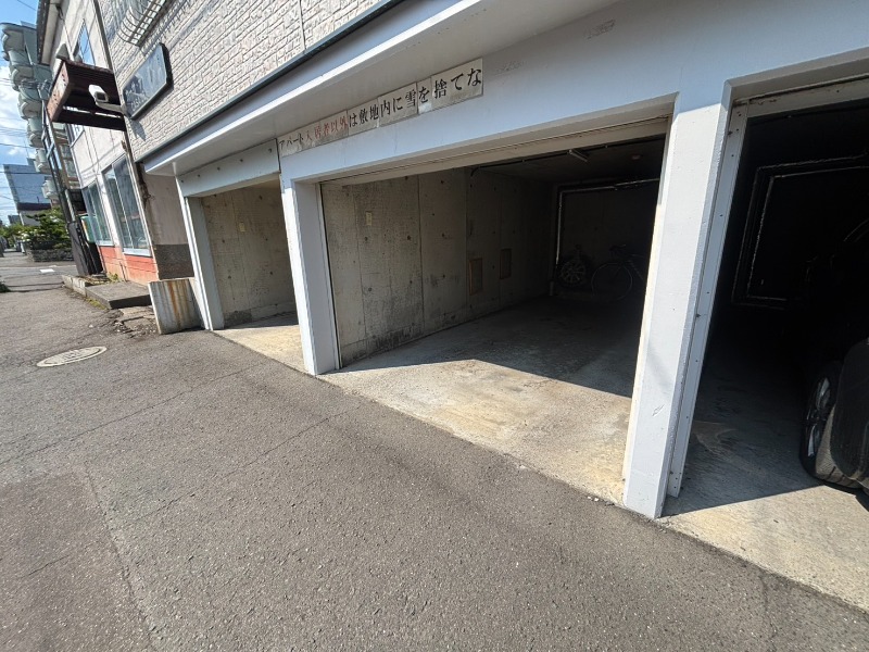 駐車場　駐車場♪