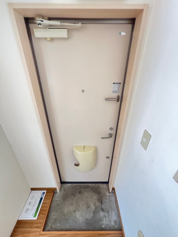 玄関　※他部屋参考写真