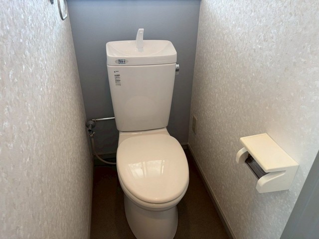 トイレ　【トイレ】現状優先です。