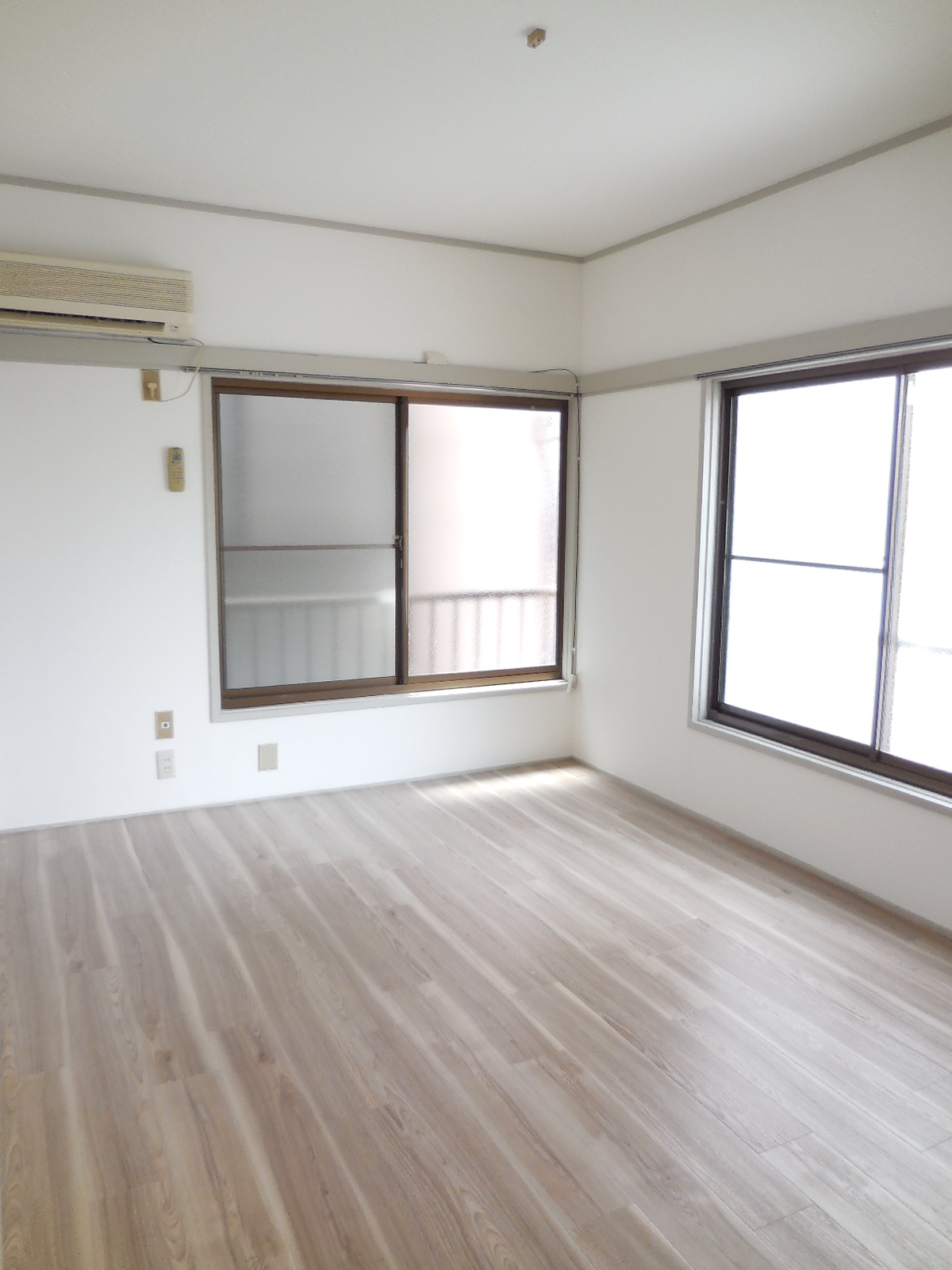 コーポYの居間写真
