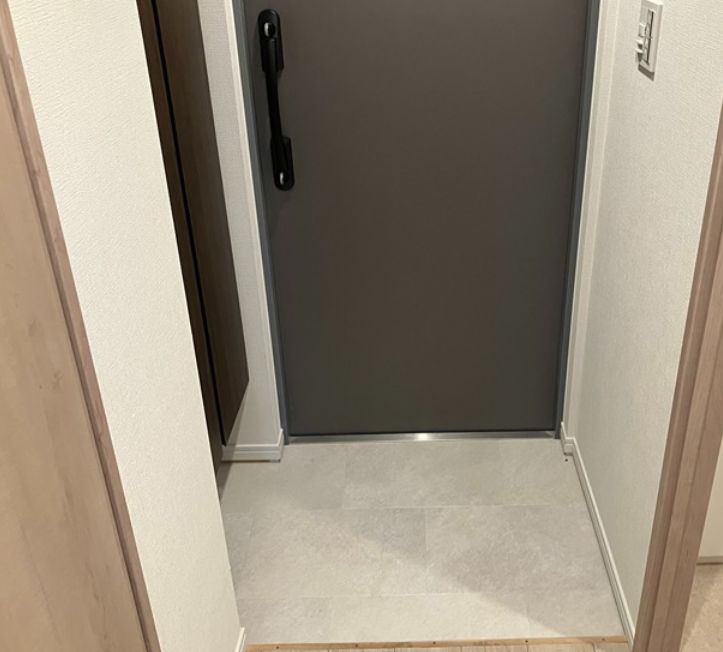 玄関　シンプルで使いやすい玄関です