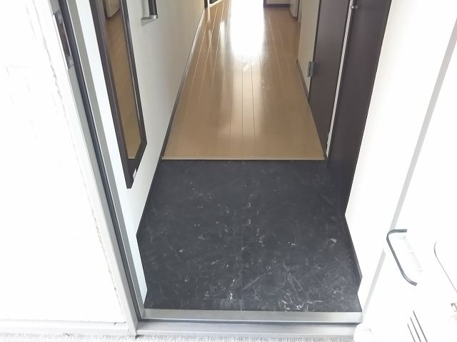 玄関　玄関