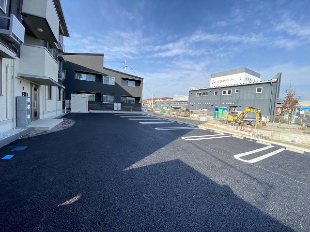 駐車場　駐車場