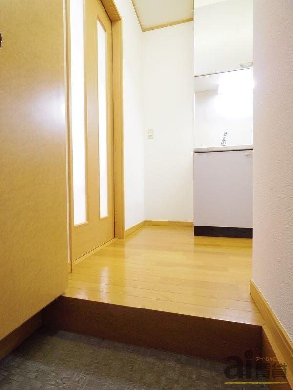 玄関　※写真同仕様※