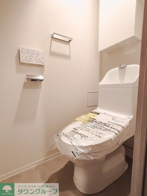 トイレ　※写真は同タイプ住戸です。