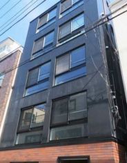 建物外観　落ち着いた雰囲気の外観です