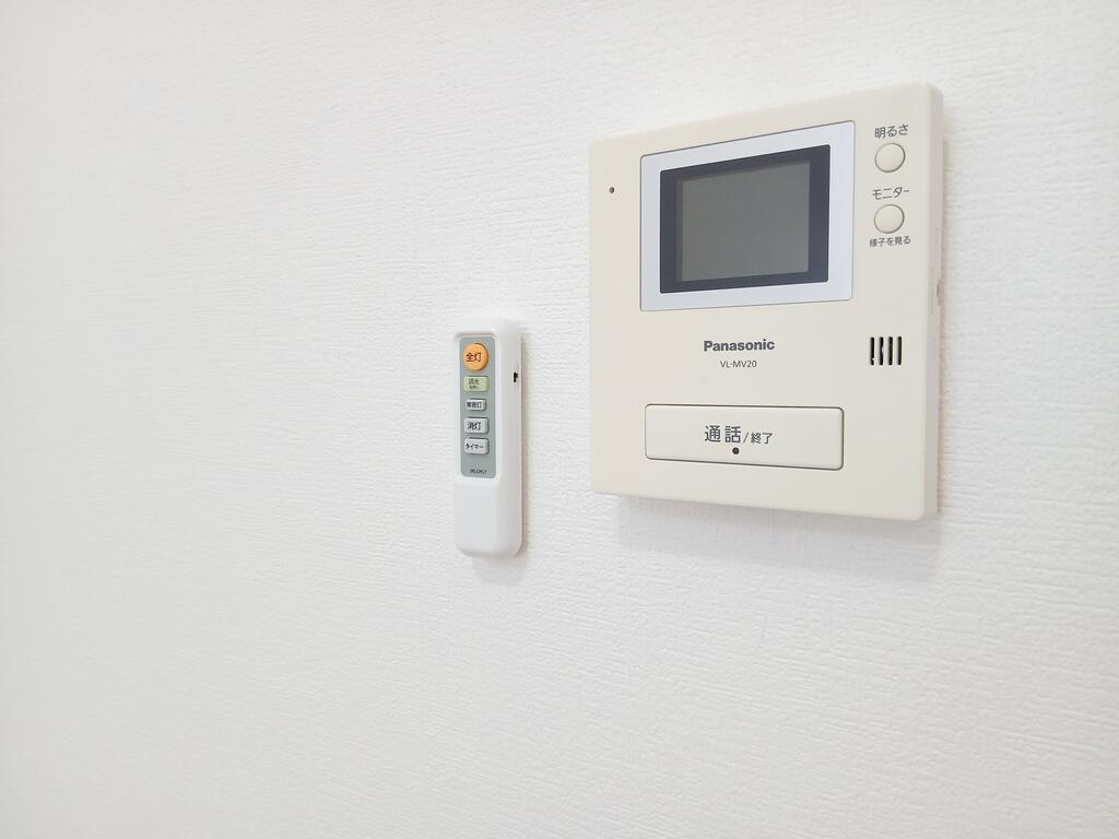 セキュリティ　モニターホンで安心♪