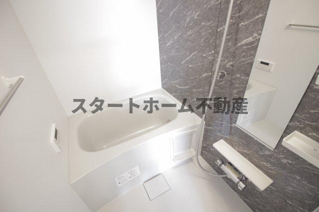 バス・シャワールーム　お風呂で日々の疲れを落としましょう