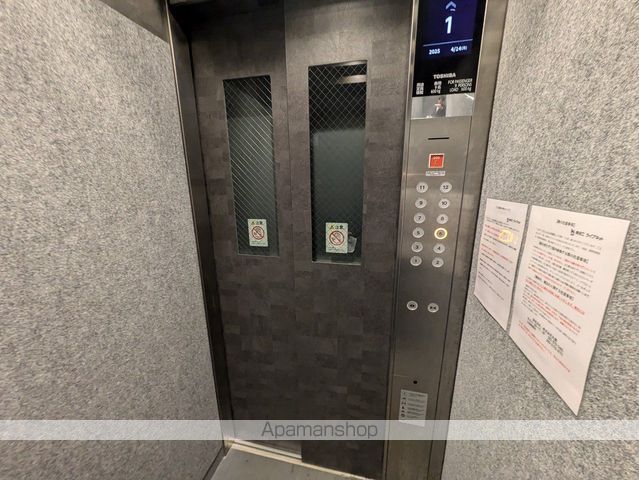 ロビー　ロビー