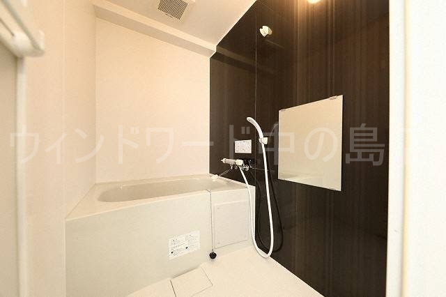 バス・シャワールーム　詳細は、ウィンドワード中の島店までご相談下さい。