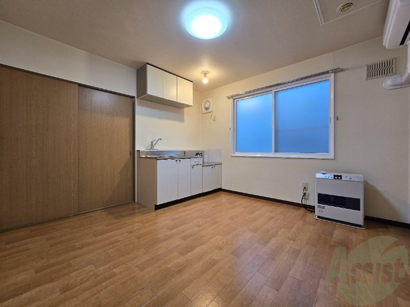 居室・リビング　広くてキレイなお部屋が広がっていて、充実した生活が送れそう。