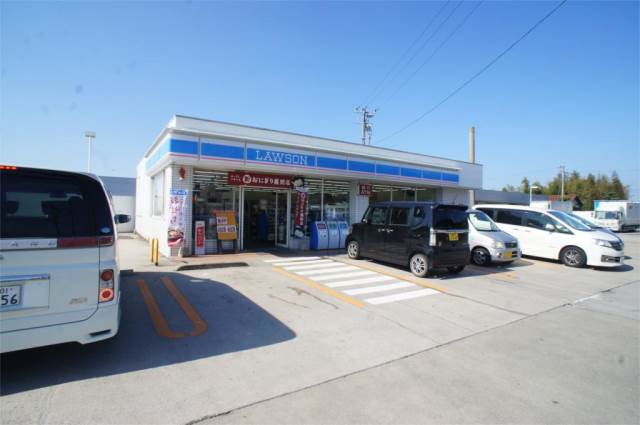 コンビニ　ローソン 古賀太郎丸店（コンビニ）まで713m