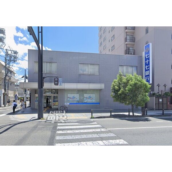銀行　七十七銀行北仙台支店（銀行）まで200m