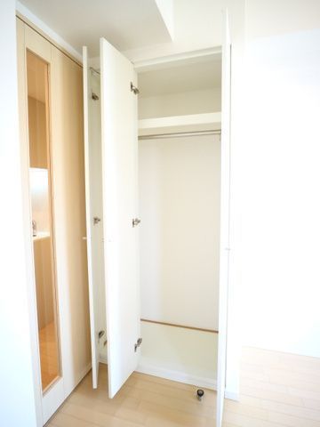 収納　プラウドフラット小石川　文京区小石川5