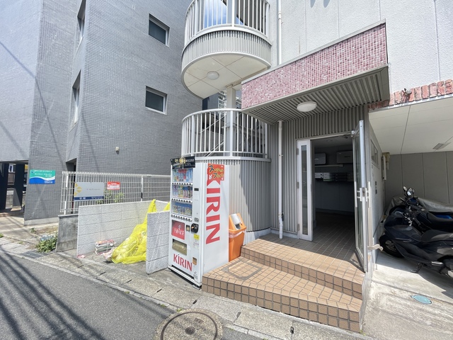 バーミリオン市川の外観写真