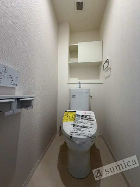 地下鉄千日前線 新深江駅 徒歩2分 9階建 築1年のトイレ写真