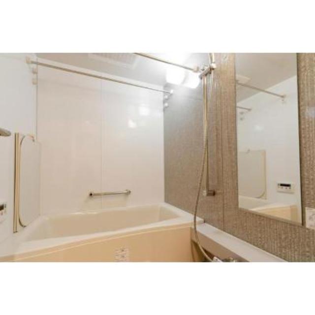 バス・シャワールーム　※写真は同タイプ住戸です。