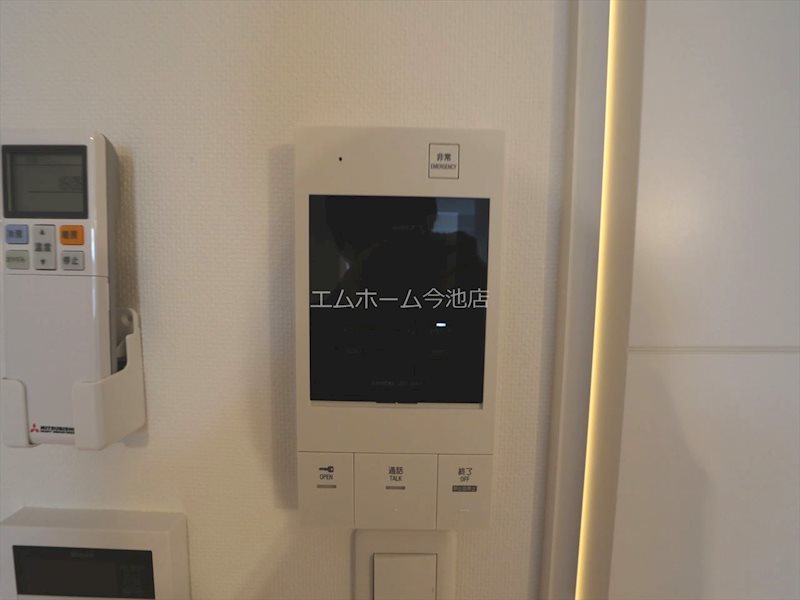 セキュリティ　TVモニター付インターホン