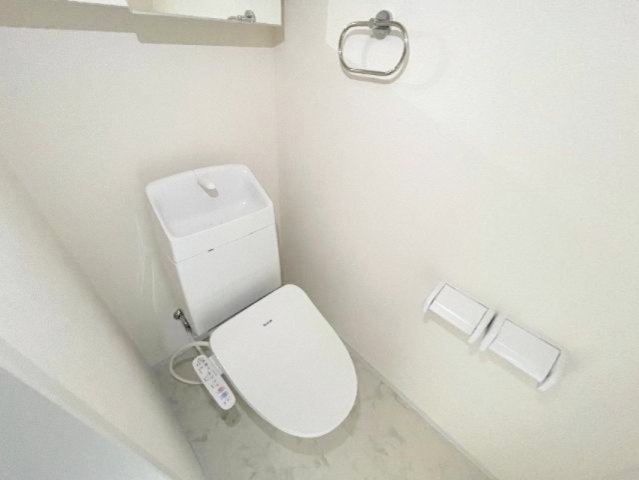 グランスタ エイアールのトイレ写真