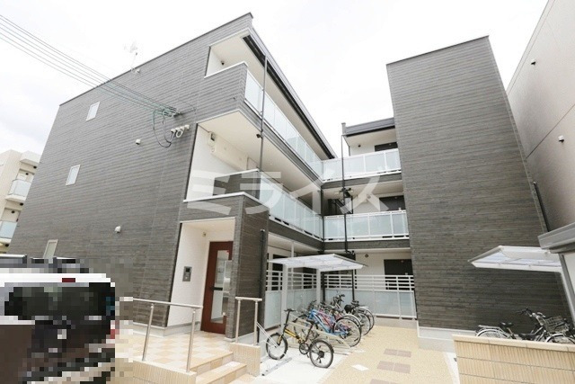 阪急京都線 摂津市駅 徒歩9分 築8年