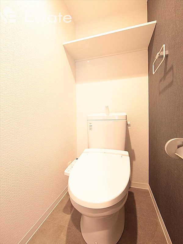 地下鉄鶴舞線 大須観音駅 徒歩13分 12階建 築6年のトイレ写真