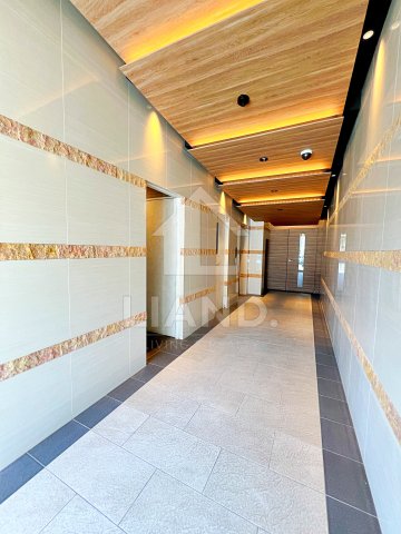 ロビー　エルグランド東比恵